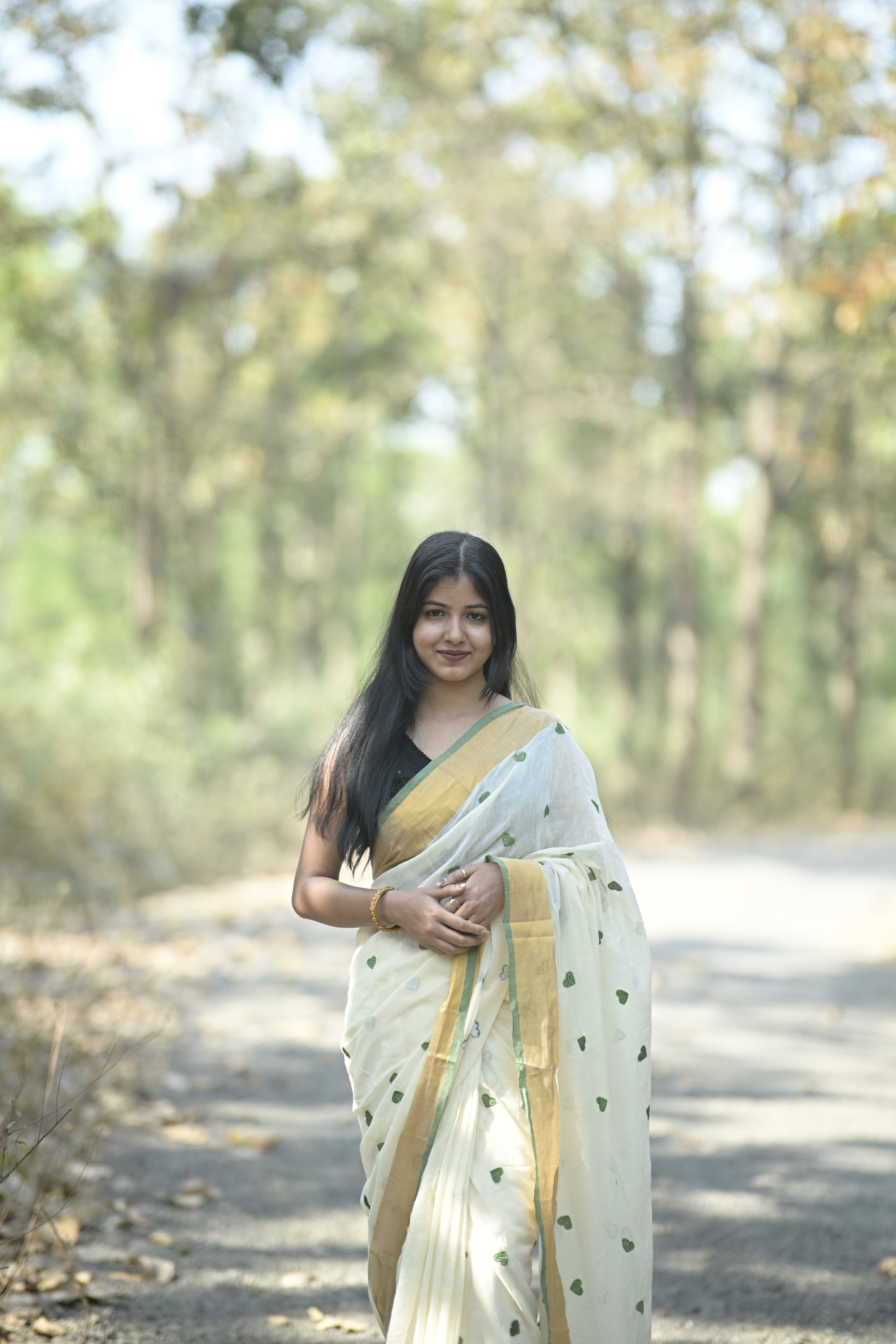White & Green Embroidery Mulmul Cotton Saree for Women | Soft & Lightweight Ethnic Wear